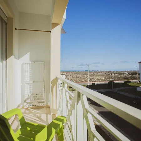 12 - Baleal Surf Lejlighed